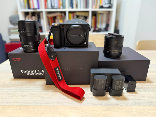 HASSELBLAD x2d 100c camera SET w XCD 55V